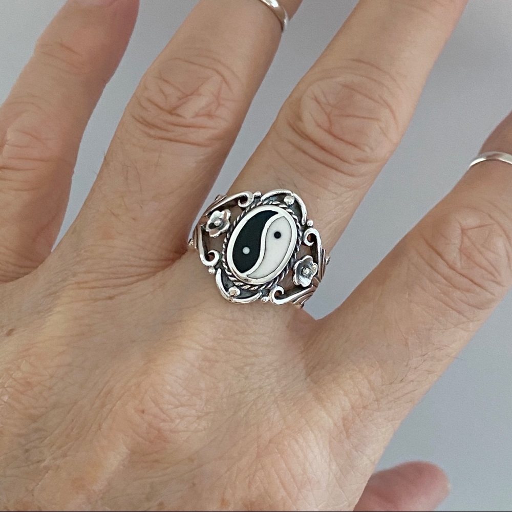 Sterling Silver Statement Yin Yang Ring with Flower, Yoga Rings, Balance of Life - Picture 1 of 12